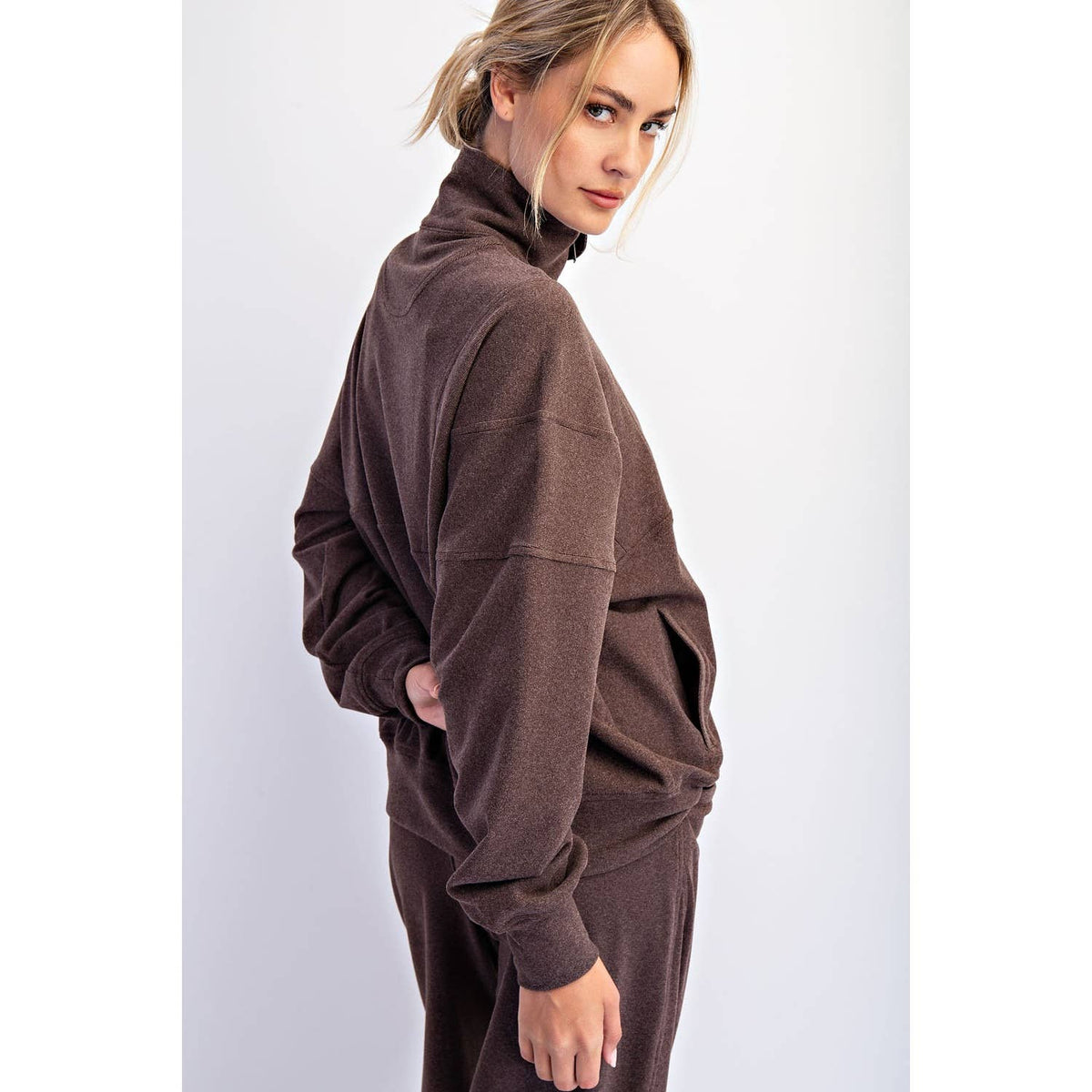 BRUSHED RIB QUARTER ZIP PULLOVER