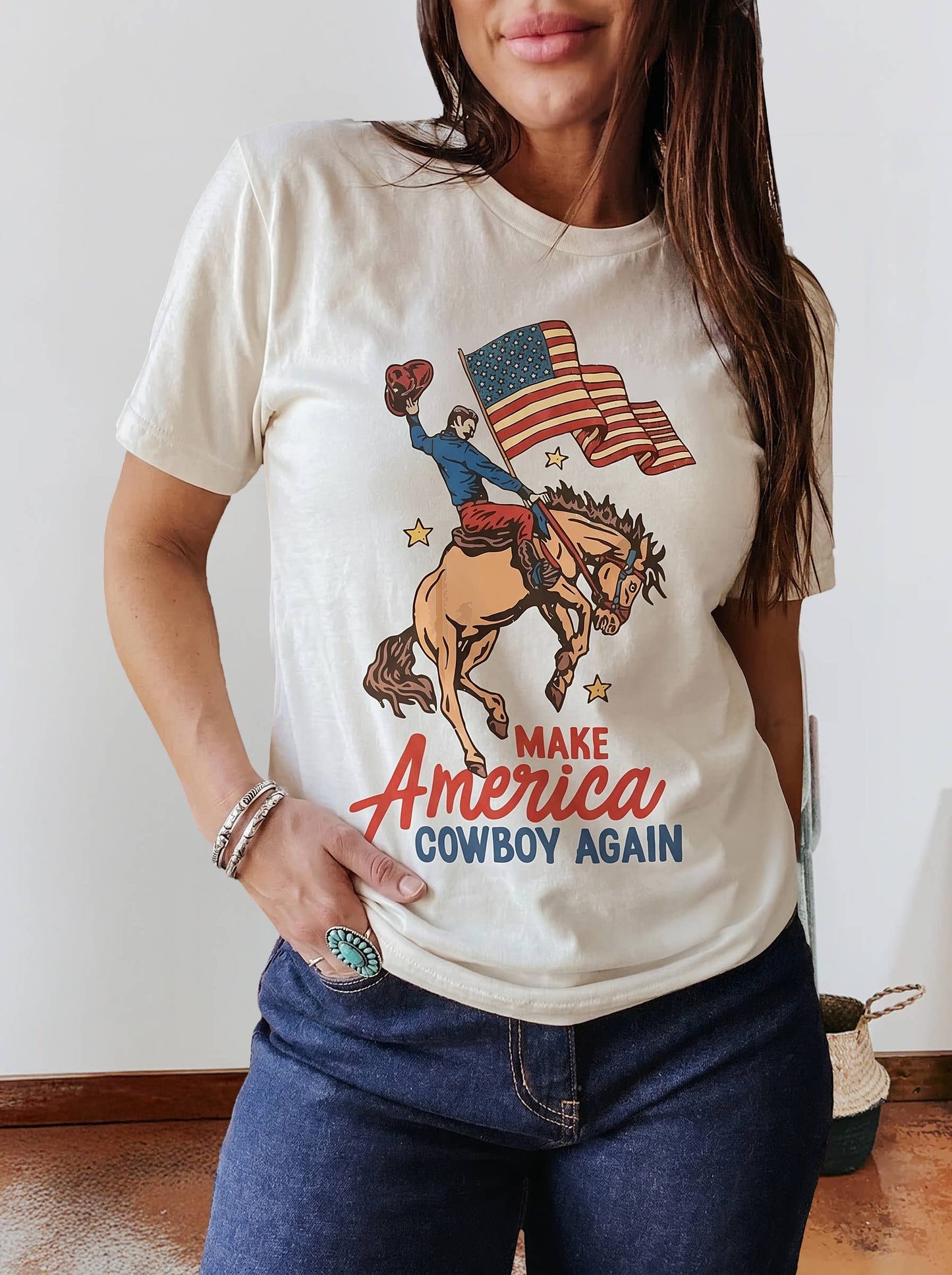 MAKE AMERICAN COWBOY AGAIN Graphic Crewneck Tee